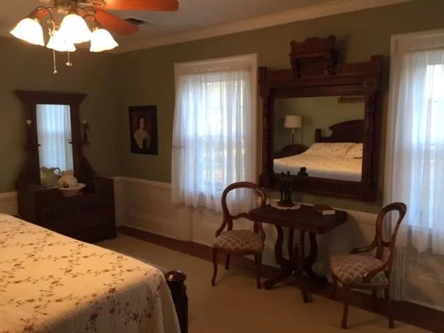 Willard Richards Bed & Breakfast Nauvoo