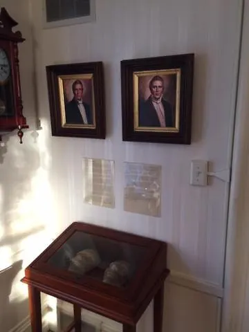 Willard Richards Bed & Breakfast