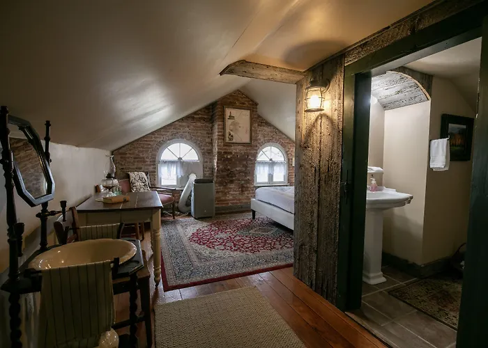 Willard Richards Bed & Breakfast 3*