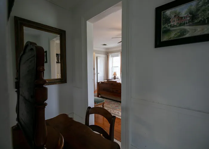 Willard Richards Bed & Breakfast 3*