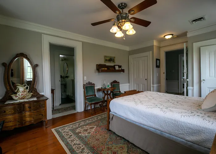 Willard Richards Bed & Breakfast 3*